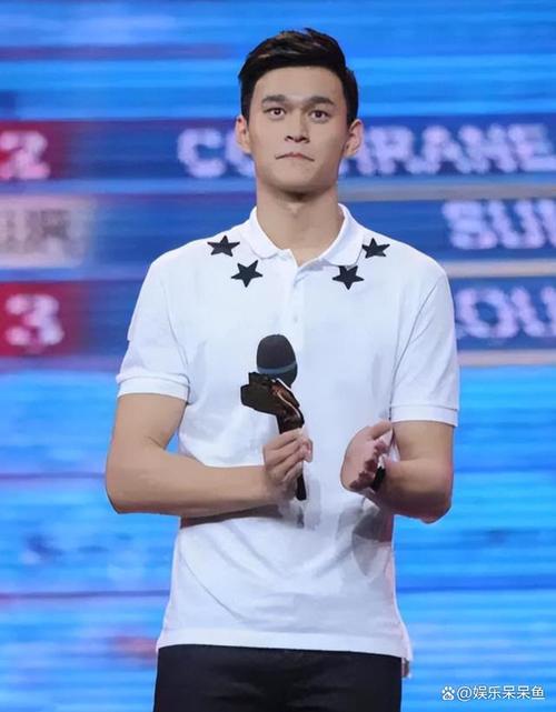 孙杨近况：32岁老将能否再创辉煌？网友热议，未来走向如何？