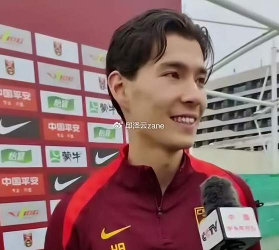 侯永永混血身份揭秘：父母国籍及成长经历