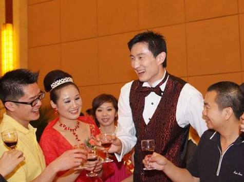 杜锋结过几次婚？背后隐藏着什么故事？