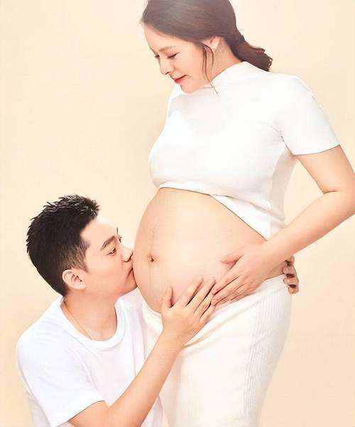 丁俊晖的老婆是谁？他到底有几个妻子？传闻背后的真相