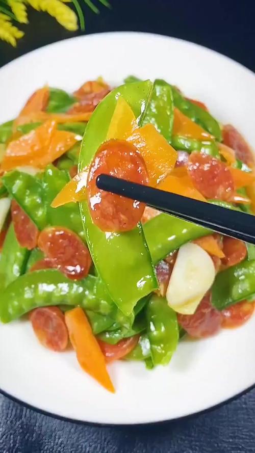 荷兰豆怎么炒好吃又营养？这道菜谱别错过！