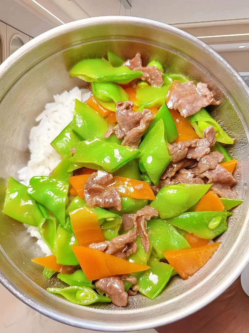 荷兰豆怎么炒好吃又营养？这道菜谱别错过！