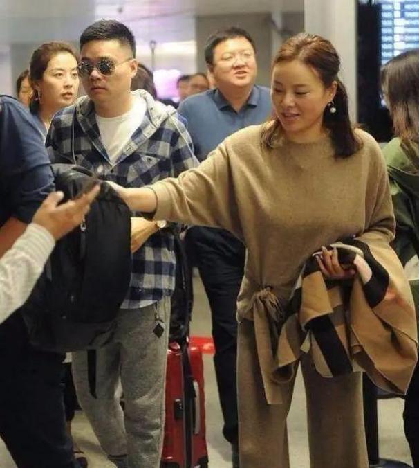 丁俊晖结过婚吗？他的老婆是谁？情史大公开！