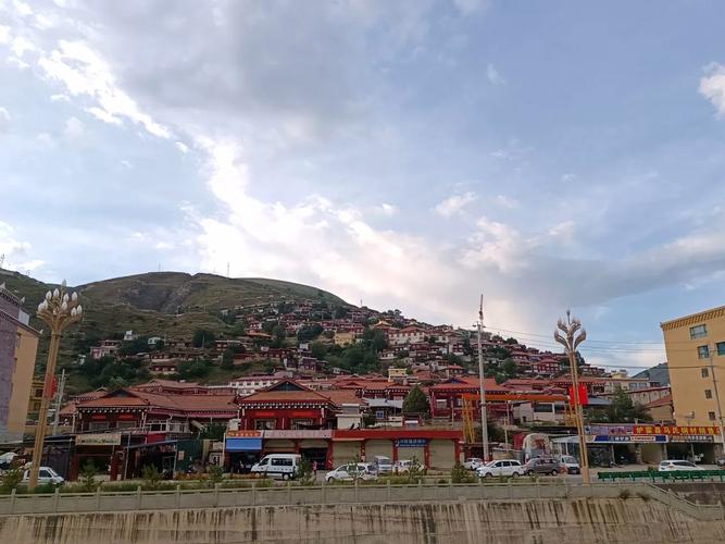 炉霍县海拔高度是多少？不同地区海拔有什么区别？