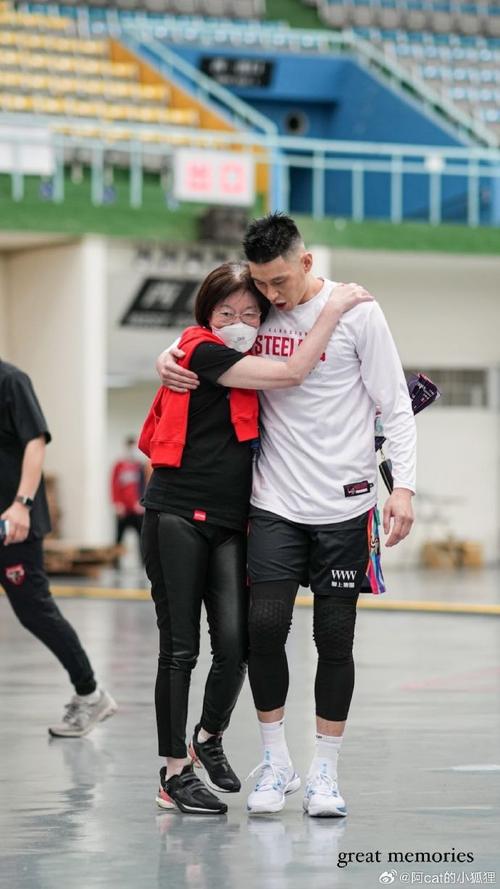 林书豪恋爱史大曝光！他结婚了吗？对象是谁？
