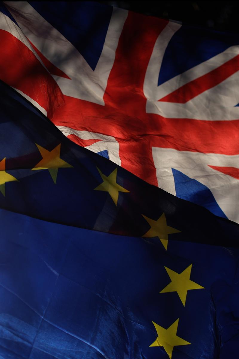 英国为什么要选择脱欧？经济压力、政治角力，还是民族自豪感？