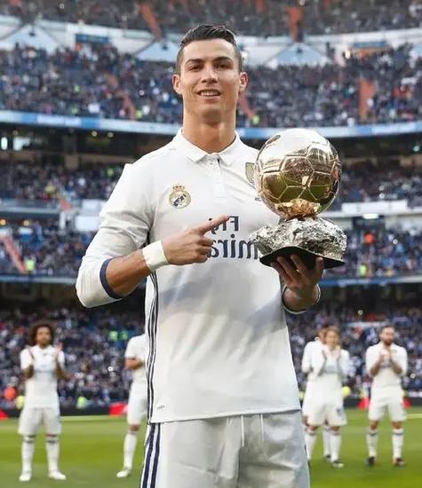 皇马与C罗分道扬镳的内幕:工资、税务还是其他?