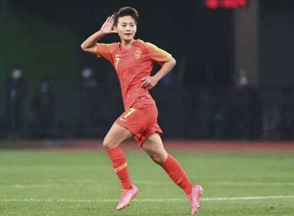 盘点国足最美太太！谁的颜值身材最惊艳？