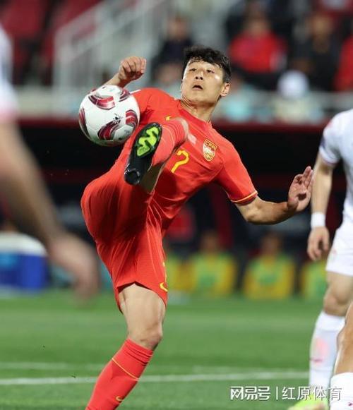 武磊为什么不进国足？伤病还是战术边缘化？