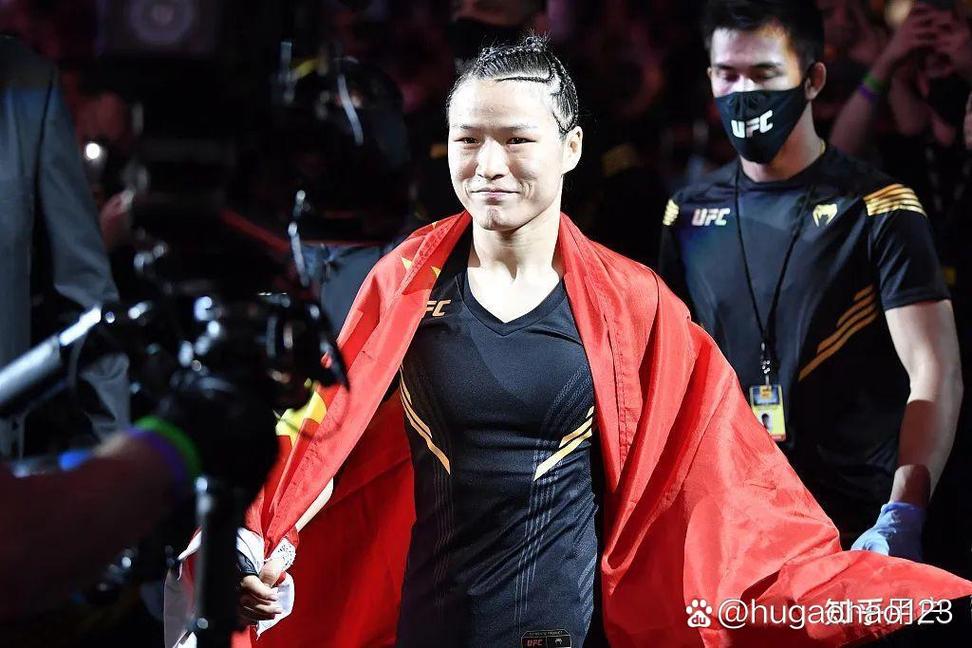 张伟丽和罗斯谁赢了?揭秘她们两次比赛的精彩瞬间