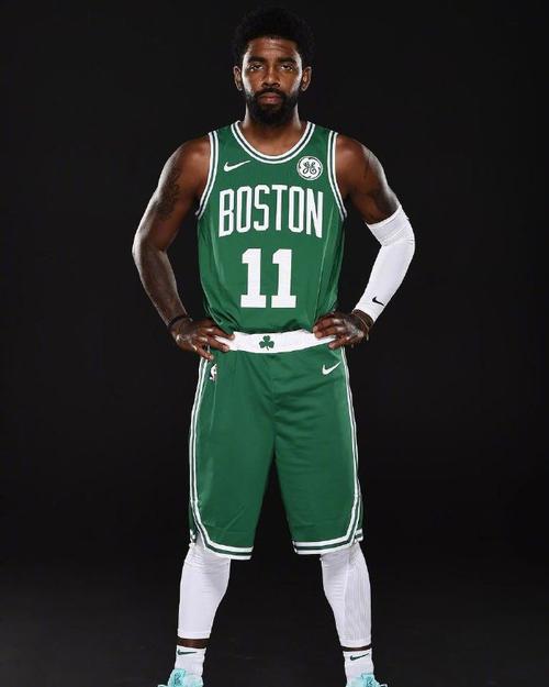 欧文身高体重是多少？揭秘NBA球星欧文的身材数据