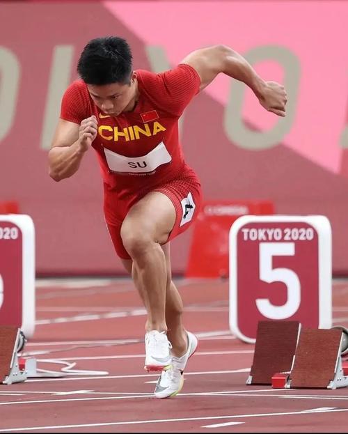 苏炳添现在参加什么比赛？田径名将的最新动向