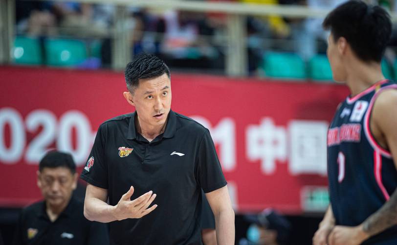 广东宏远背后的老板是谁？深度解析球队领导人