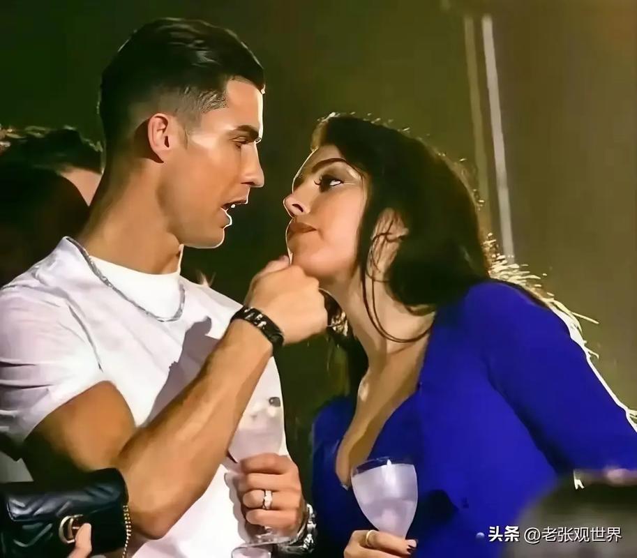 震惊！C罗乔治娜一天竟然……几次？