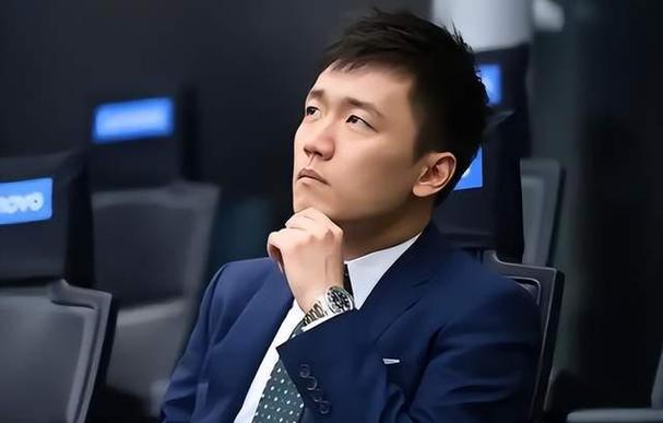 “满满的敬畏”？张康阳语录背后的资本游戏