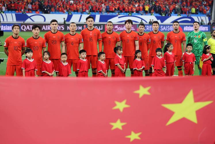 中国男足脸都不要了？世预赛惨败，国足还能重振雄风吗？