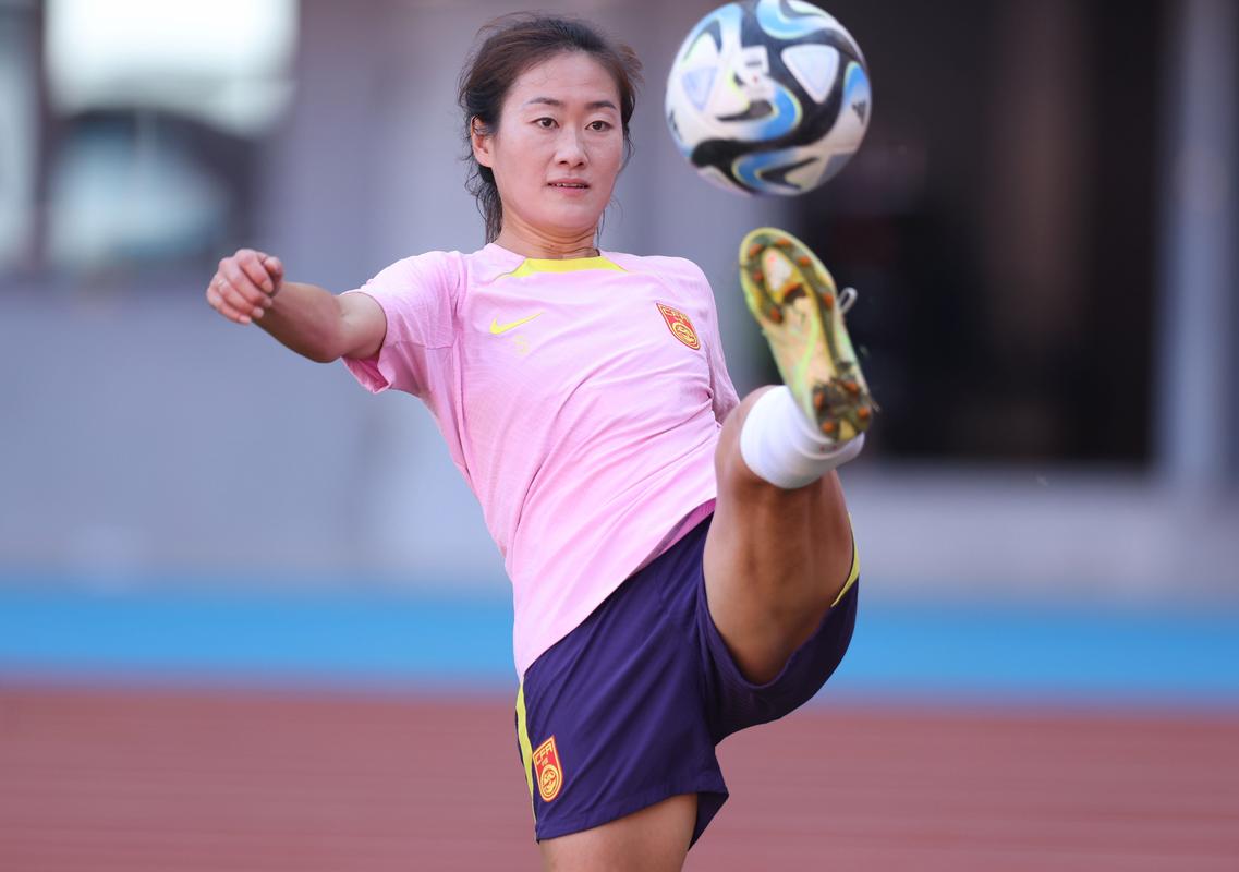 中国女足谁最漂亮？球迷票选最美女足球员！