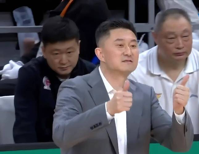 广东宏远背后的老板是谁？深度解析球队领导人
