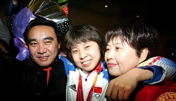 王濛现在的生活状态如何？从运动员到如今