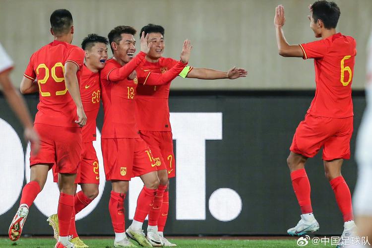 国足对阵关岛：别掉以轻心，力争大胜！