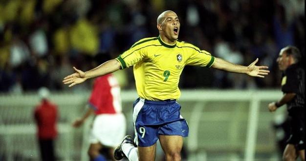 究竟ronaldo是谁？带你认识这位世界足坛传奇