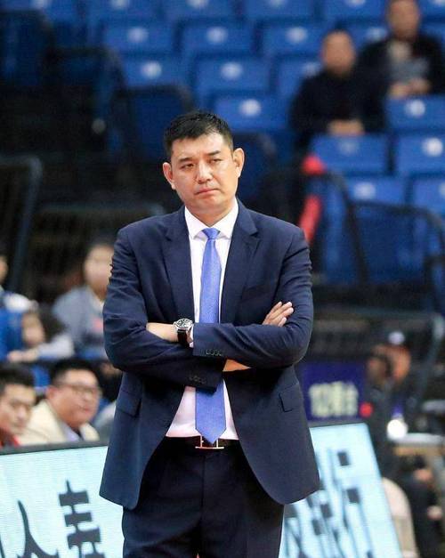 睢冉恨巩晓彬的背后：深层原因及影响揭秘