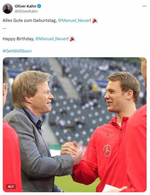 诺伊尔vs卡恩:两位传奇门将谁更胜一筹?