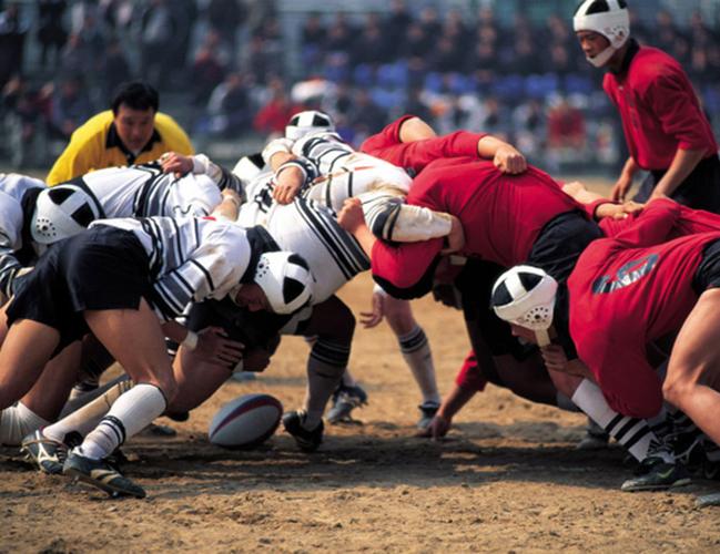 橄榄球比赛危险吗？会不会真的撞死人？