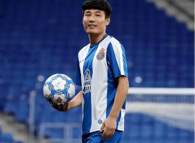 武磊为什么不去英超踢球？背后隐藏着什么原因？