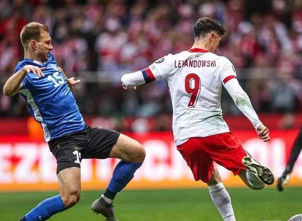 欧洲杯焦点战:荷兰和捷克谁更胜一筹?