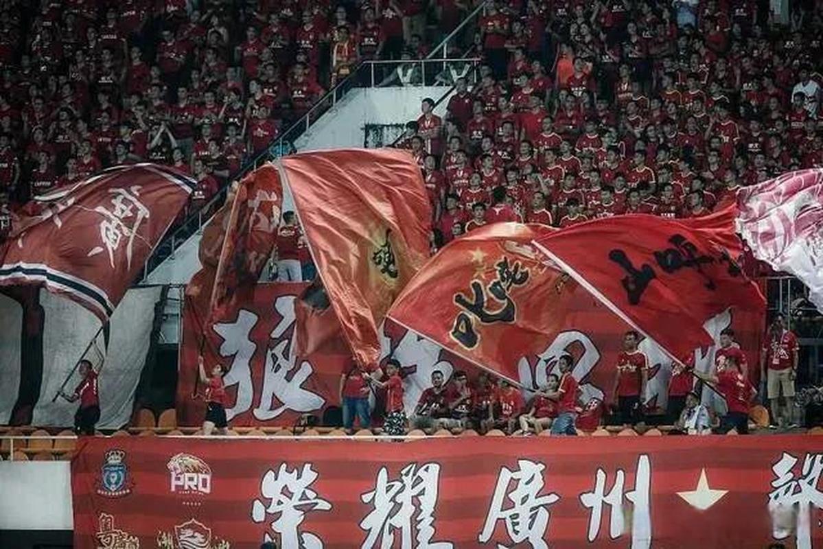 广州恒大降级后还有外援吗？球队阵容发生了哪些变化？