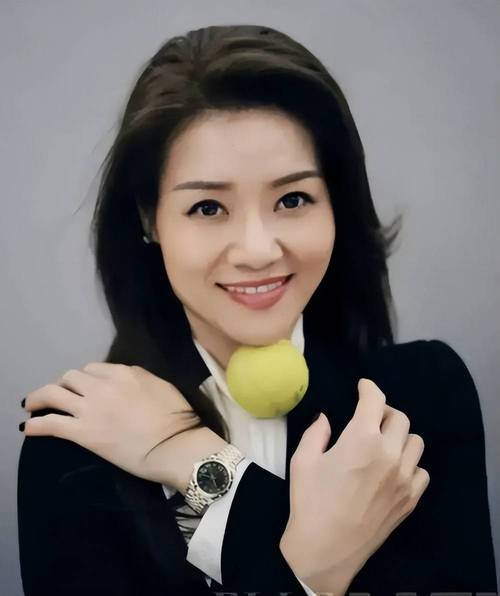 李娜网球不代表中国？真相究竟如何？网传消息引热议