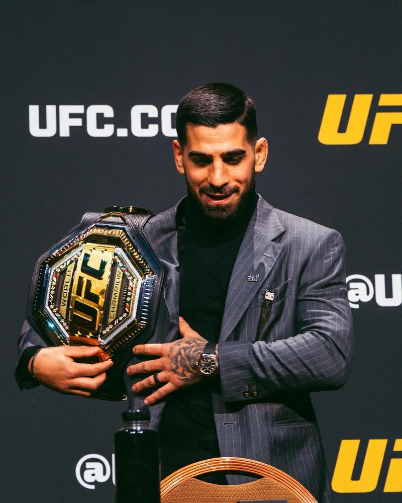UFC冠军怎么产生？揭秘终极格斗冠军诞生之路