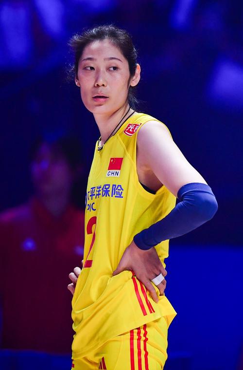 中国女排2：3惜败泰国，亚锦赛摘银牌
