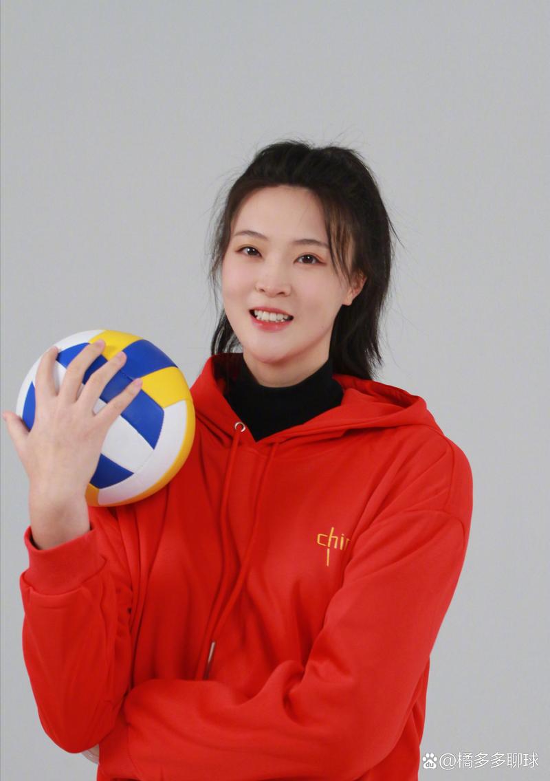 惠若琪解说为何不提朱婷？球迷质疑蔡斌排兵布阵