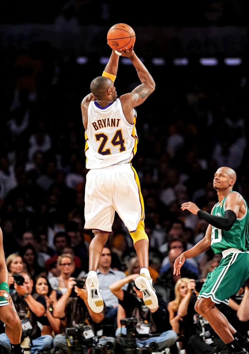 科比拿了几个总冠军?黑曼巴5冠辉煌战绩回顾!