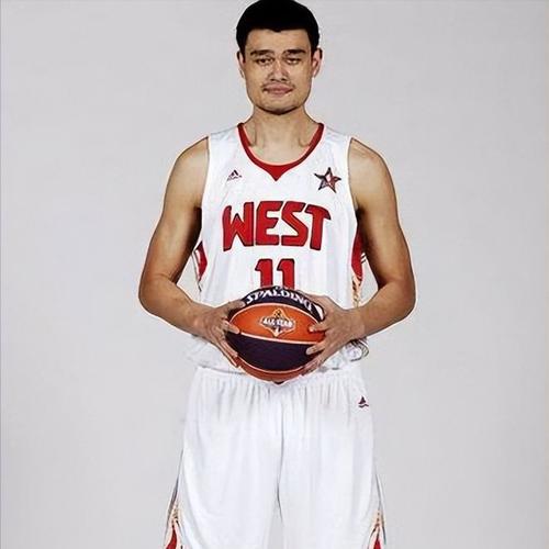 姚明拥有NBA总冠军戒指吗？真相或许让你意外