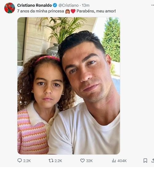 C罗的5个孩子都是谁？儿子和女儿分别有多少个？