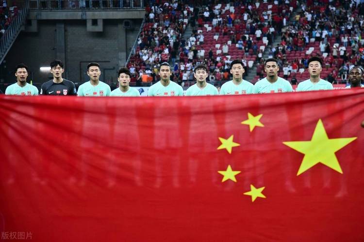 中国队进世界杯是哪一年？带你重温2002年经典时刻