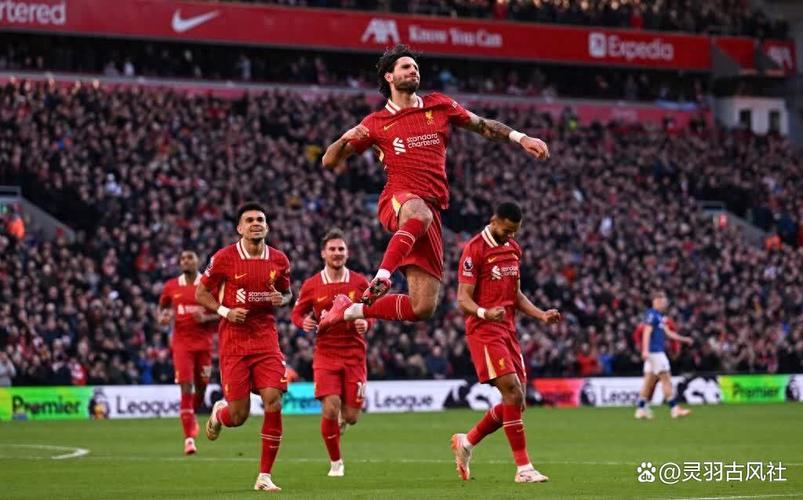 欧冠利物浦主场迎战那不勒斯：关键战役全程回顾