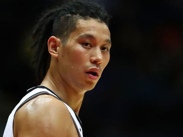 想知道林书豪效力于哪支球队吗？这里有答案！