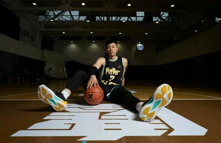 张镇麟冲击NBA：他能成功吗？