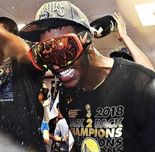 前NBA球员乔丹贝尔最终去了哪？CBA广东宏远签下他！
