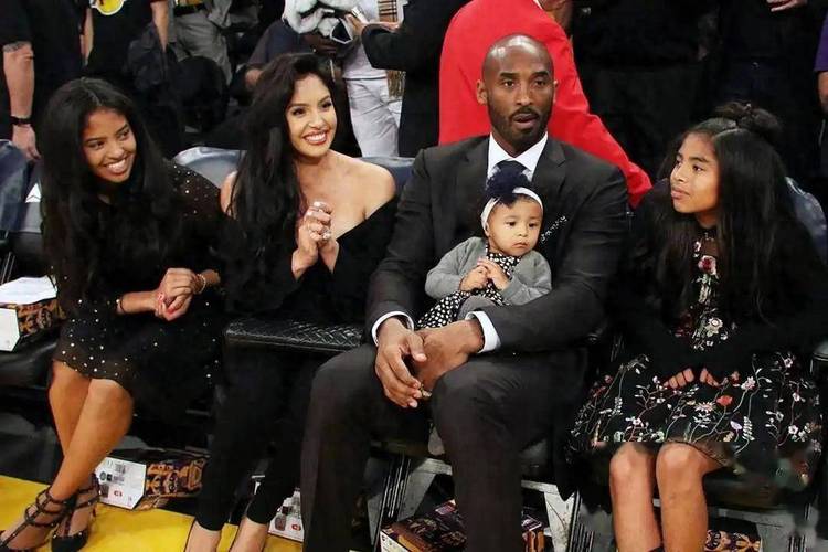 科比去世后,瓦妮莎加索尔真的在一起了吗?