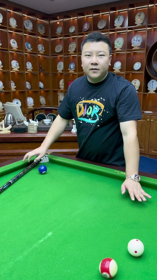 仙人与丁俊晖：台球高手间的友谊还是竞争对手？