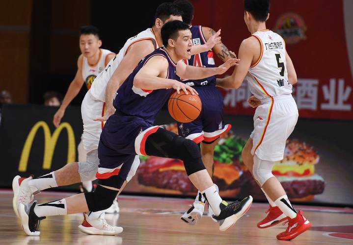CBA代表什么？揭秘中国篮球职业联赛CBA