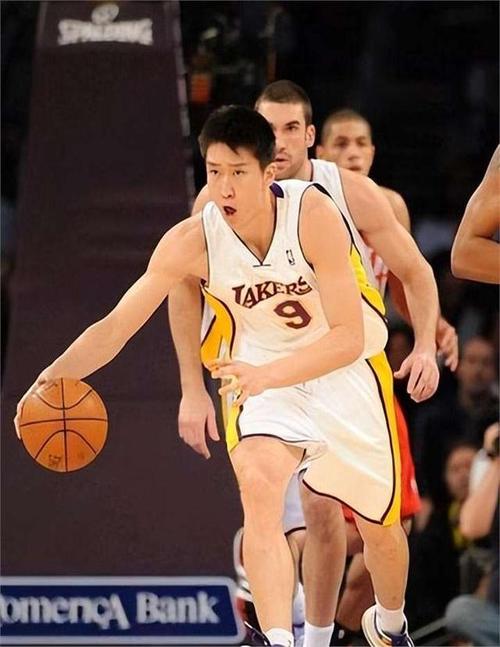 孙悦为什么被湖人裁掉？深度分析其NBA之路