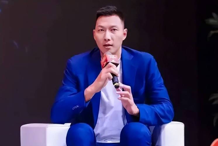 易建联到底几岁？网传年龄与官方说法有出入？