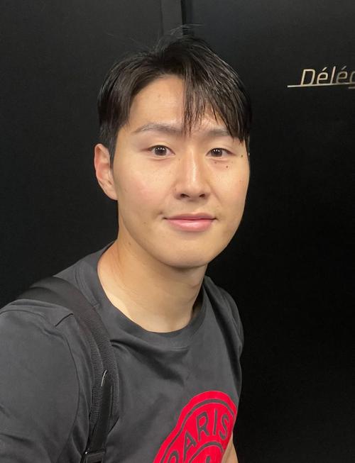 数据对比:李康仁VS久保建英,谁是亚洲球王?