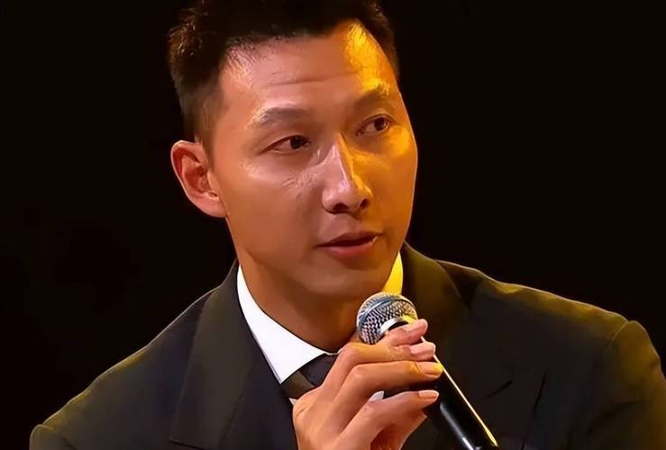 易建联到底几岁？网传年龄与官方说法有出入？